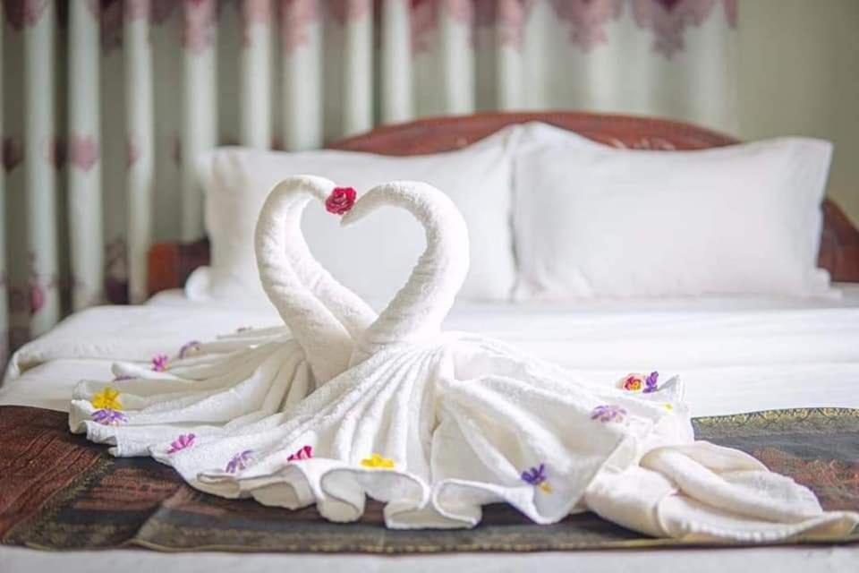 Khemra I Guesthouse Kampot Luaran gambar